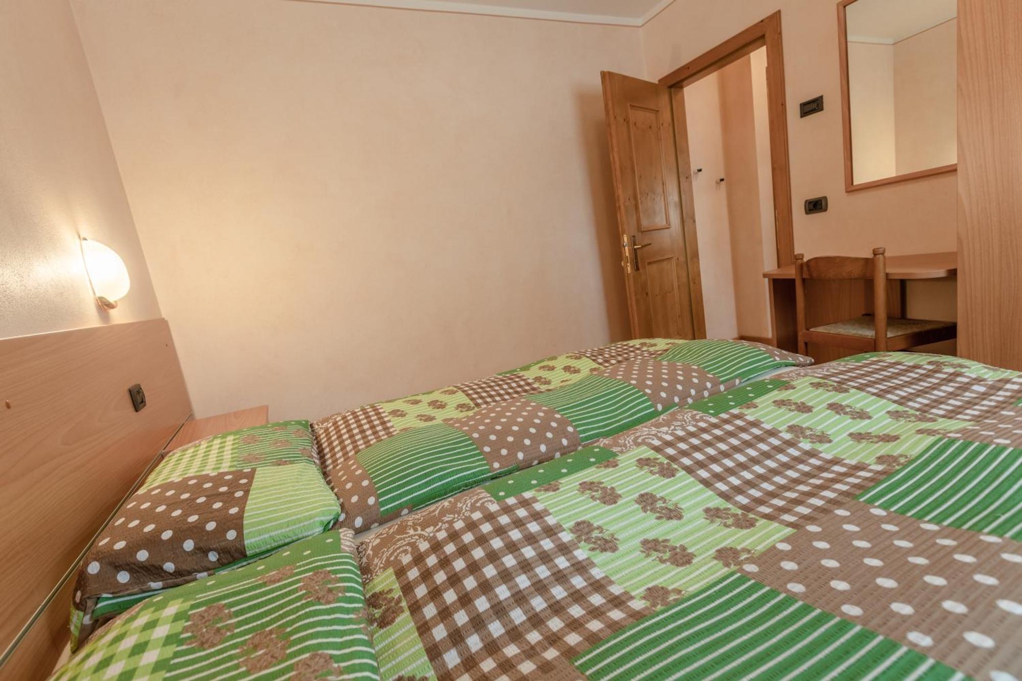 Baita Nicolo Livigno Zimmer foto
